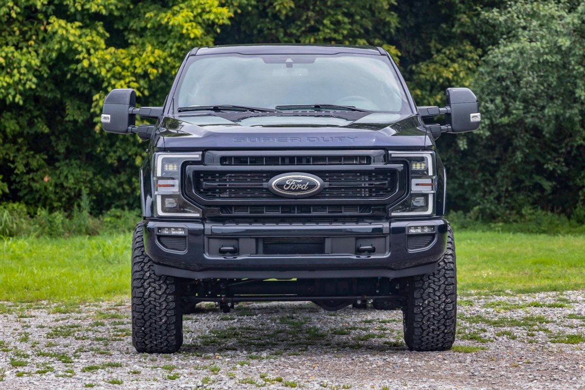 Ford F-250 Super Duty Suspension Lift Kit - Front + Rear - Rough Country - 3 Inch Lift Kit | Tremor | N3 - '19-'22